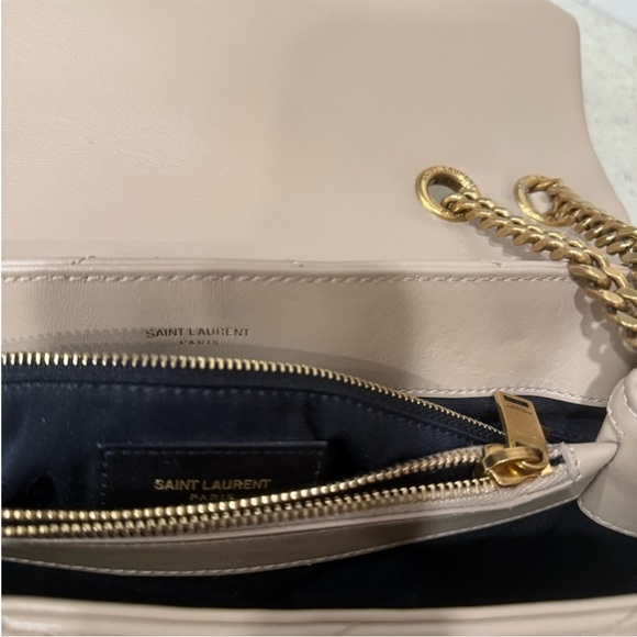 Yves Saint Laurent loulou bag - Picture 9 of 14